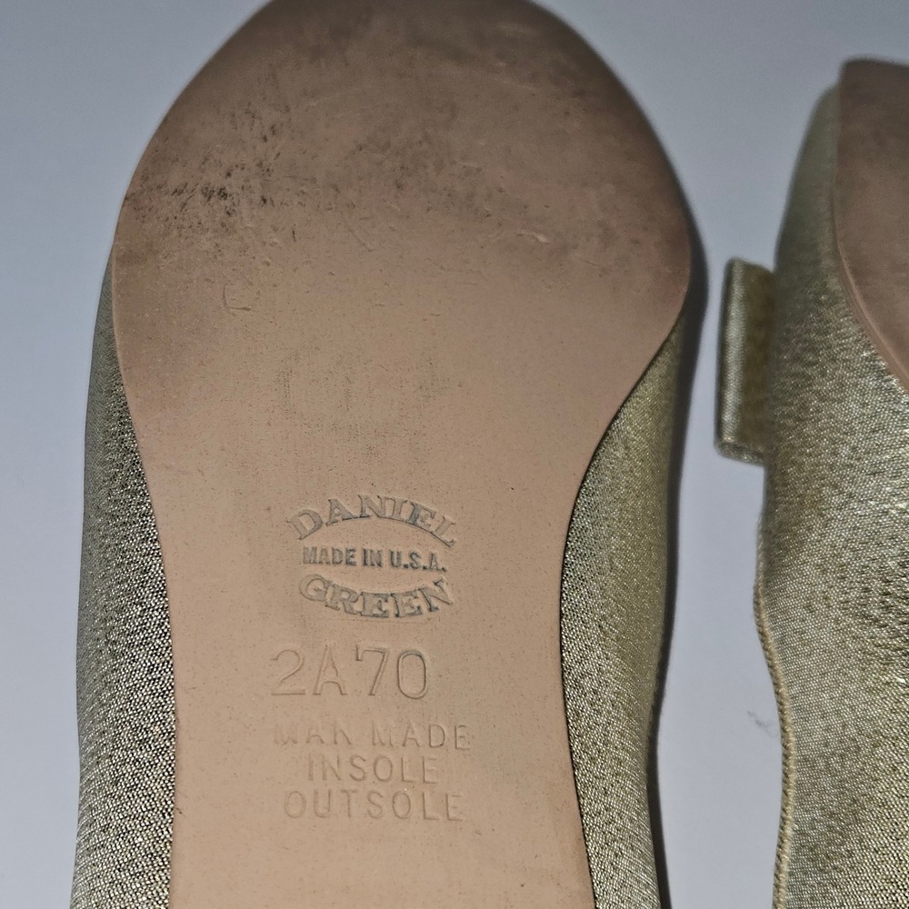 Rare VTG 60s Daniel Green‎ Gold Glitter Slippers Bow Lurex Heels US 7AA Narrow - Picture 10 of 14